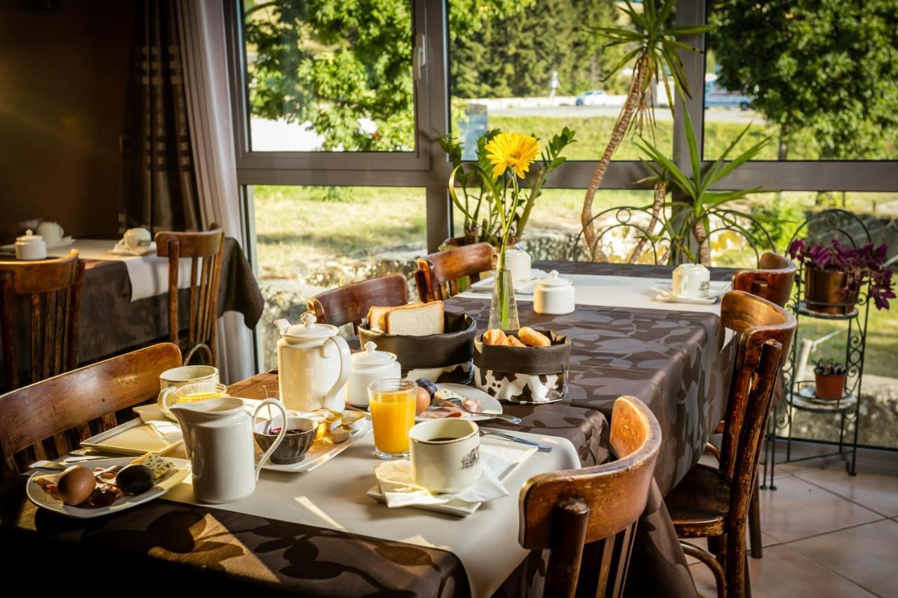 Hotel Restaurant De La Poste Et La Grange Detente, Espace Bien-Etre Châteauneuf-de-Randon Kültér fotó