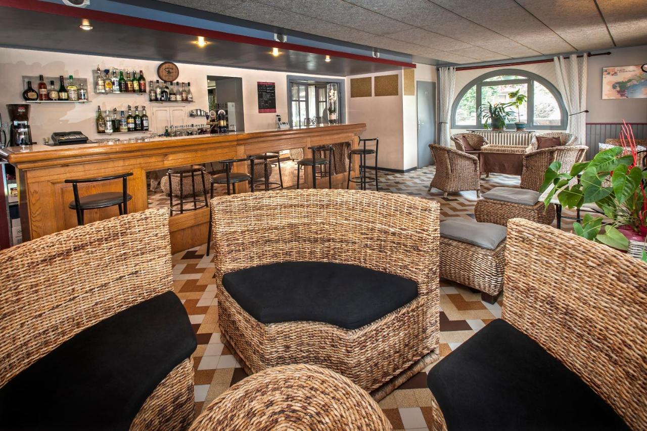 Hotel Restaurant De La Poste Et La Grange Detente, Espace Bien-Etre Châteauneuf-de-Randon Kültér fotó