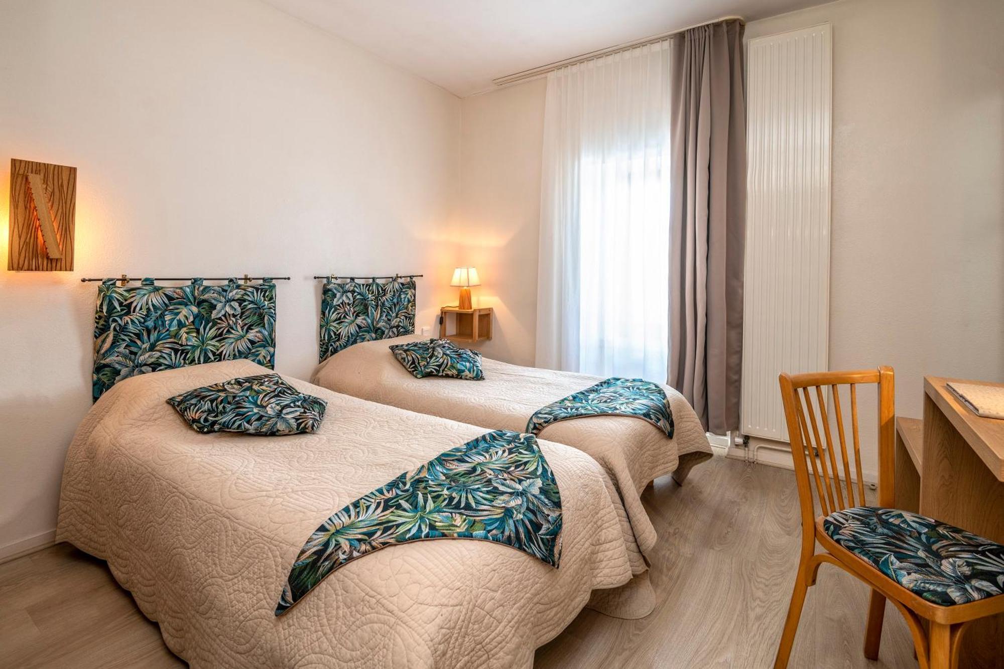 Hotel Restaurant De La Poste Et La Grange Detente, Espace Bien-Etre Châteauneuf-de-Randon Szoba fotó