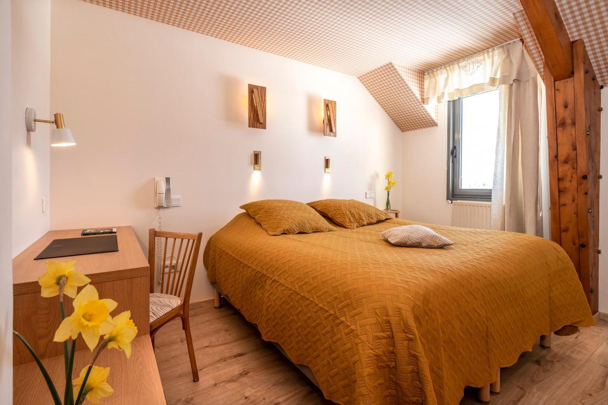 Hotel Restaurant De La Poste Et La Grange Detente, Espace Bien-Etre Châteauneuf-de-Randon Szoba fotó