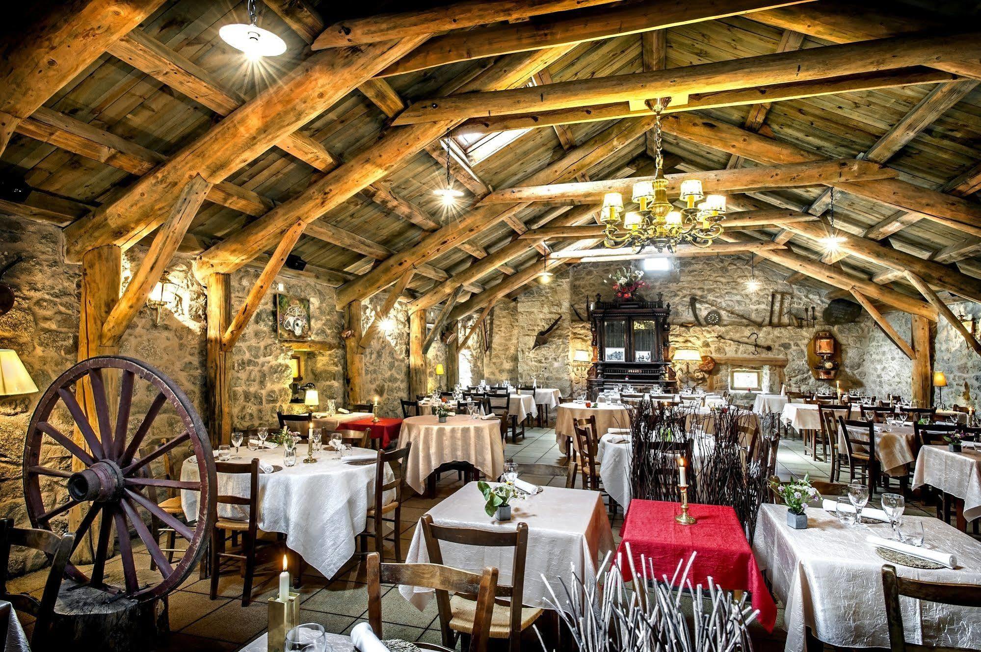 Hotel Restaurant De La Poste Et La Grange Detente, Espace Bien-Etre Châteauneuf-de-Randon Kültér fotó